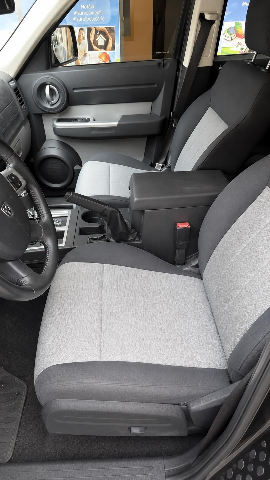 Dodge Nitro 2.8 CRD SXT 4WD BLACK EDITION