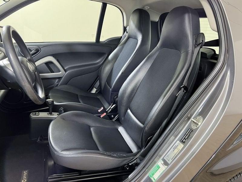 smart fortwo fortwo 1000 45 kW MHD coupé pure Teen II