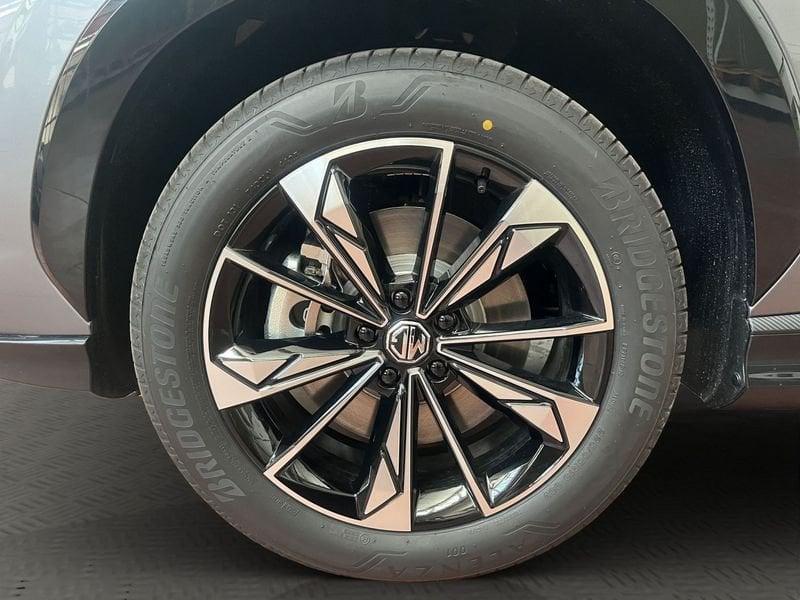 MG HS HS 1.5 hybrid+ Luxury auto