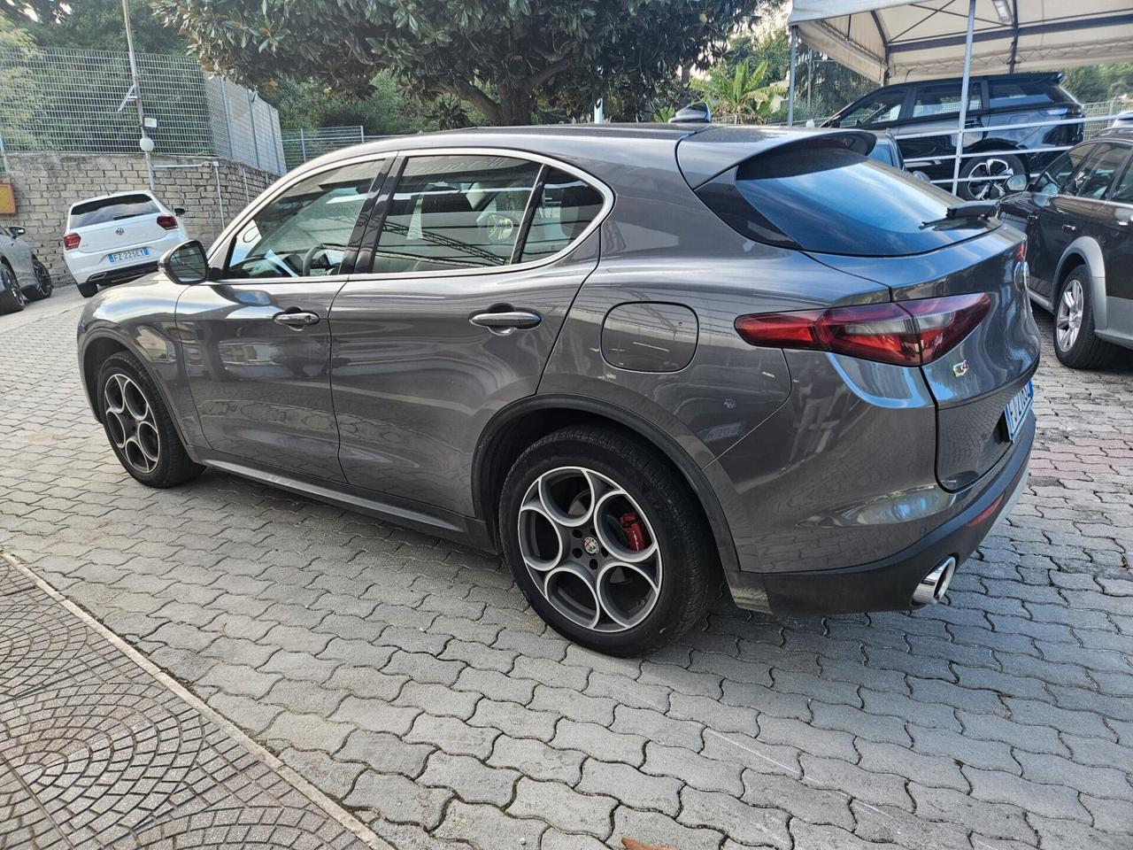 Alfa Romeo Stelvio 2.2 Turbodiesel 210 CV AT8 Q4 Super