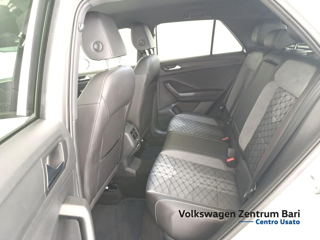 Volkswagen T-Roc 1.5 tsi r-line