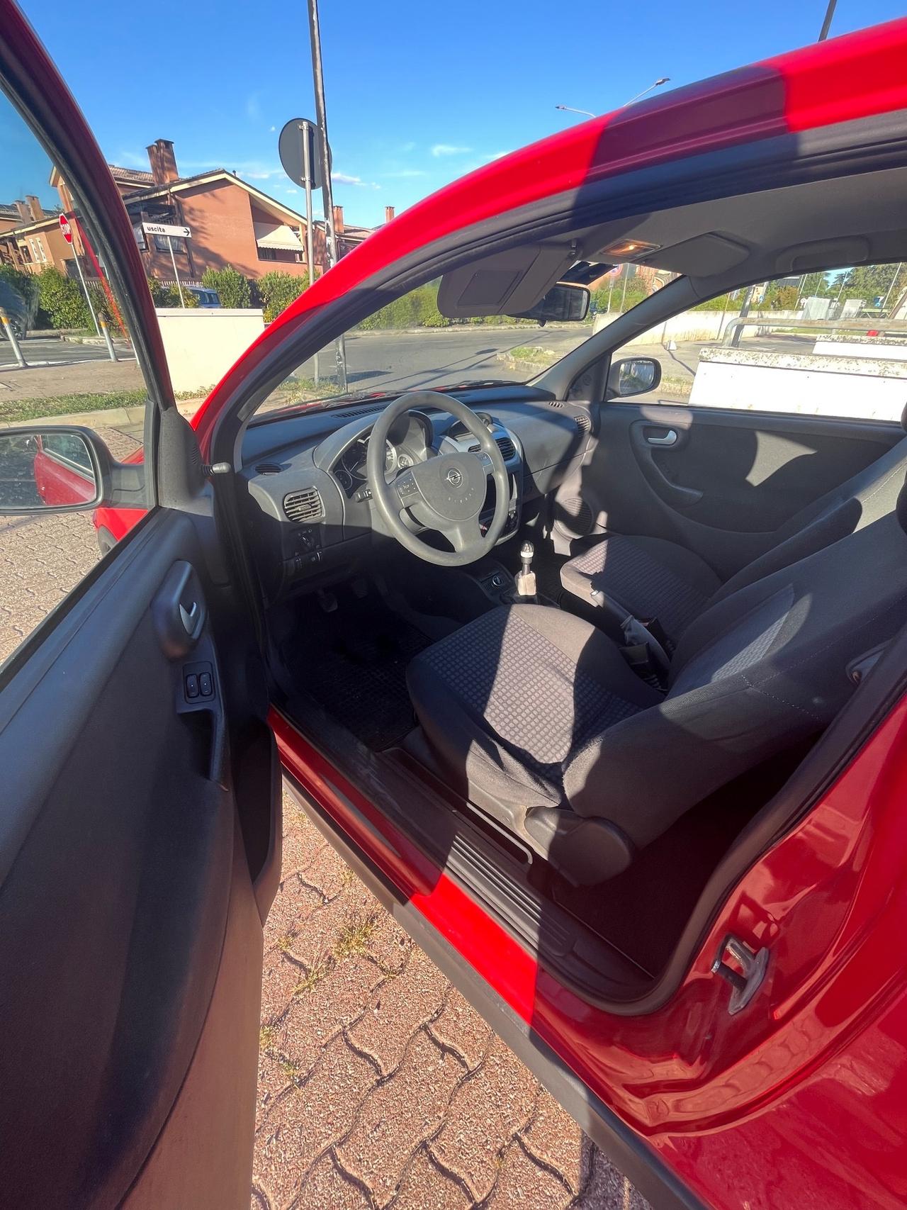 Opel Corsa 1.2i 16V cat 3 porte Enjoy