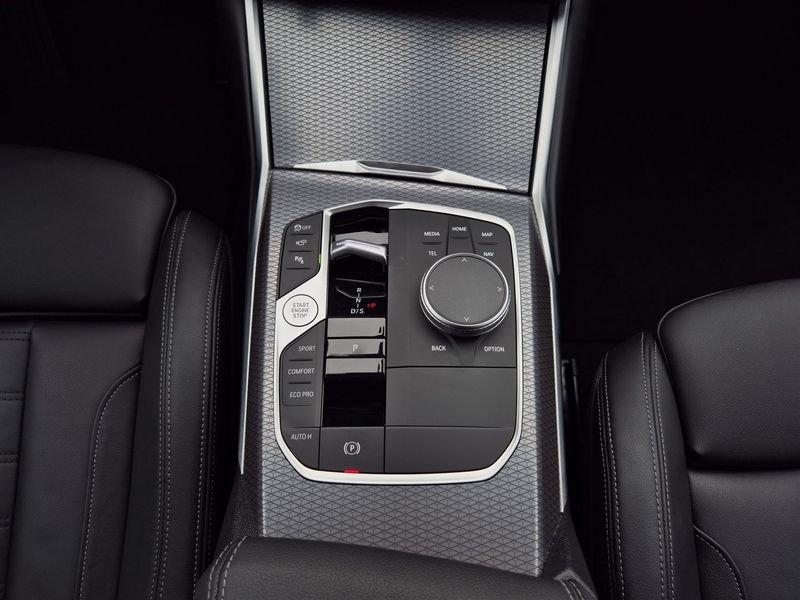 BMW Serie 3 320d Touring mhev 48V xdrive MSport Pro auto