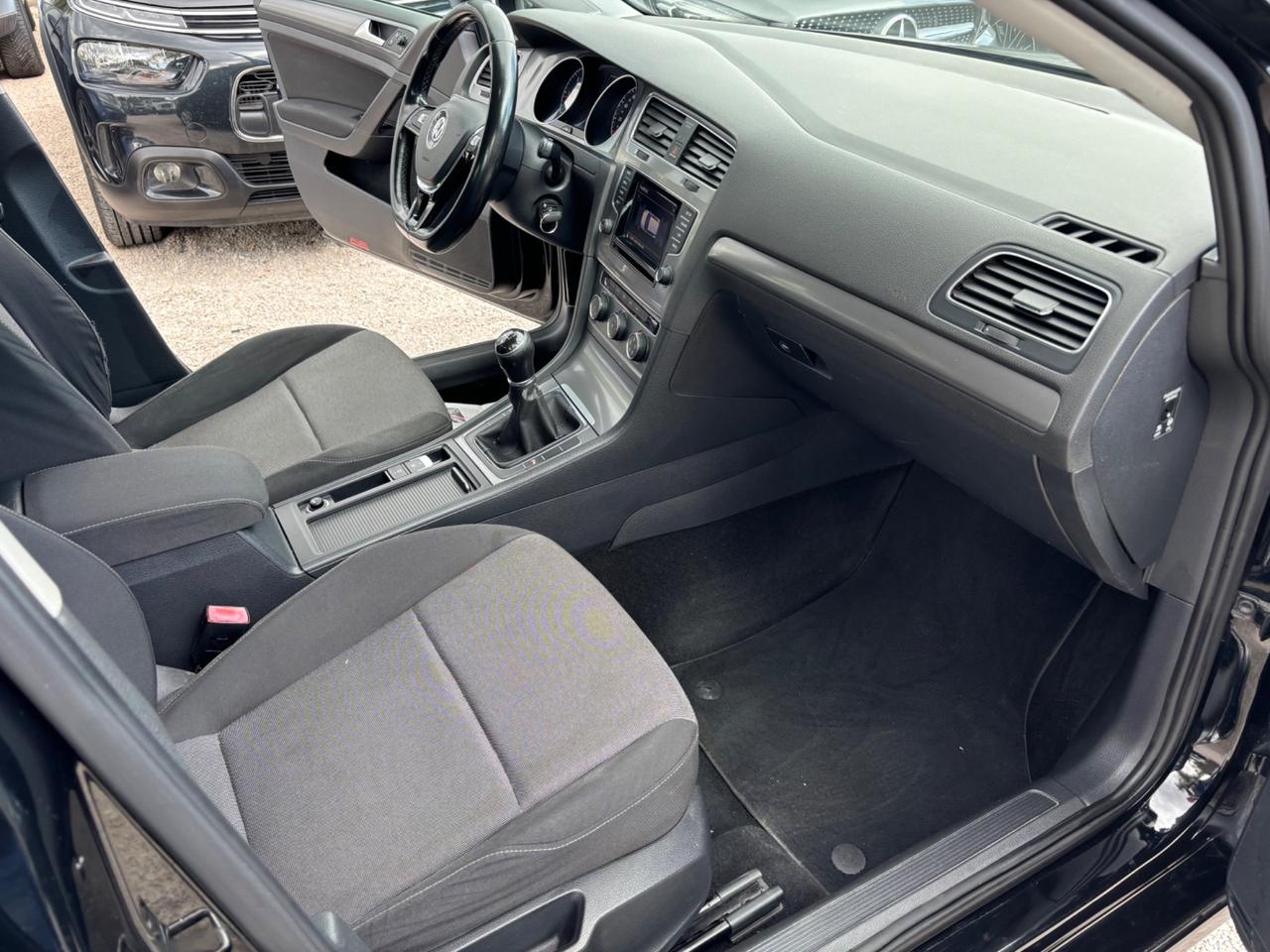 VOLKSWAGEN GOLF 1.6 TDI 90 CV TRENDLINE