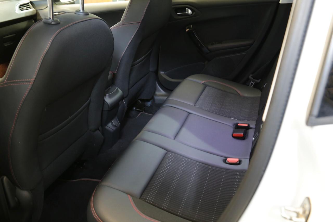 Peugeot 2008 PureTech Turbo 130 S&S GT Line