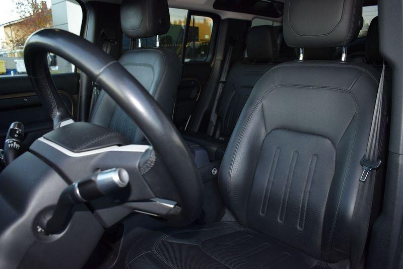 Land Rover Defender Defender 110 2.0 SD4 240CV AWD Auto HSE