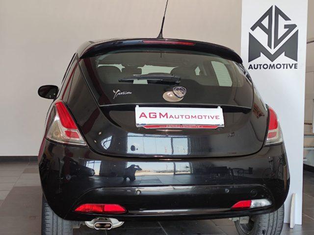 LANCIA Ypsilon 1.2 69 CV 5 porte S&S Gold