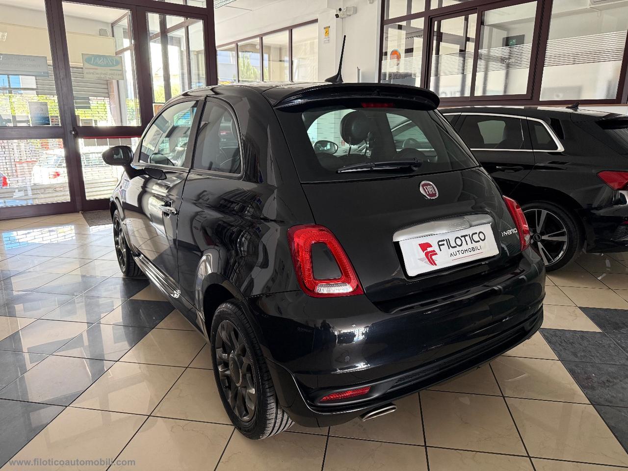 FIAT 500 1.0 Hybrid Connect VERSIONE SPECIALE CONNECT