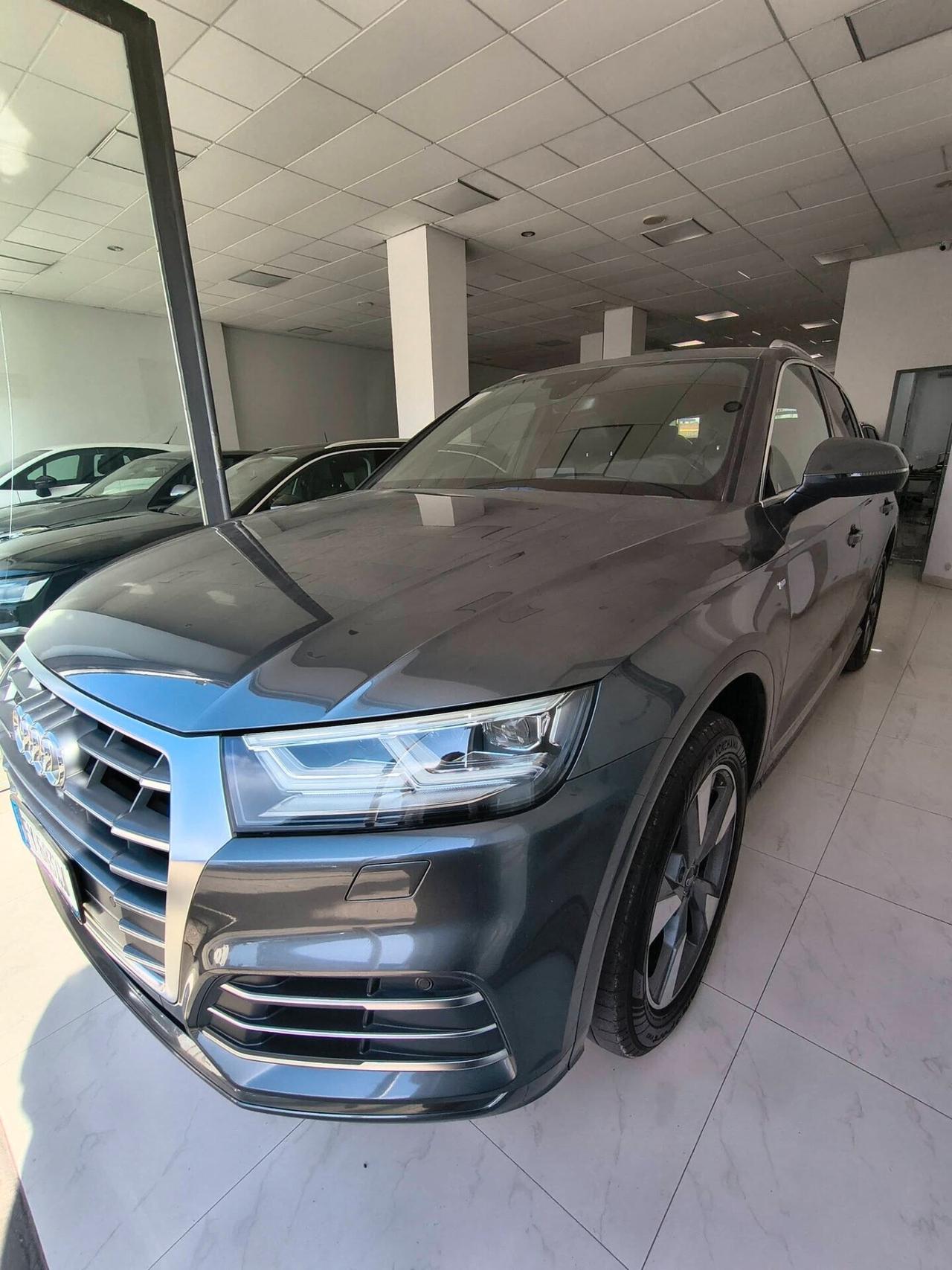 Audi Q5 40 TDI quattro S line plus