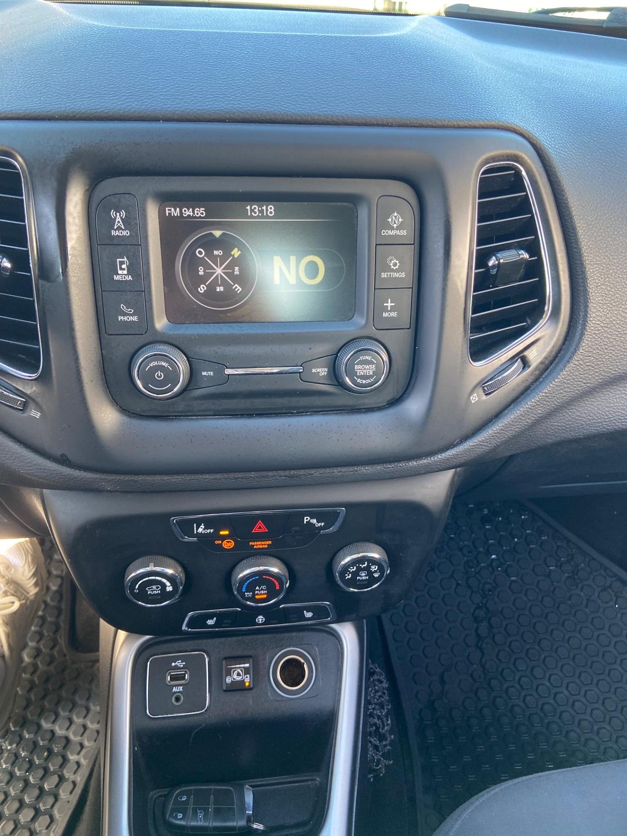 Jeep Compass 1.4 MultiAir 2WD Longitude Benz/gpl