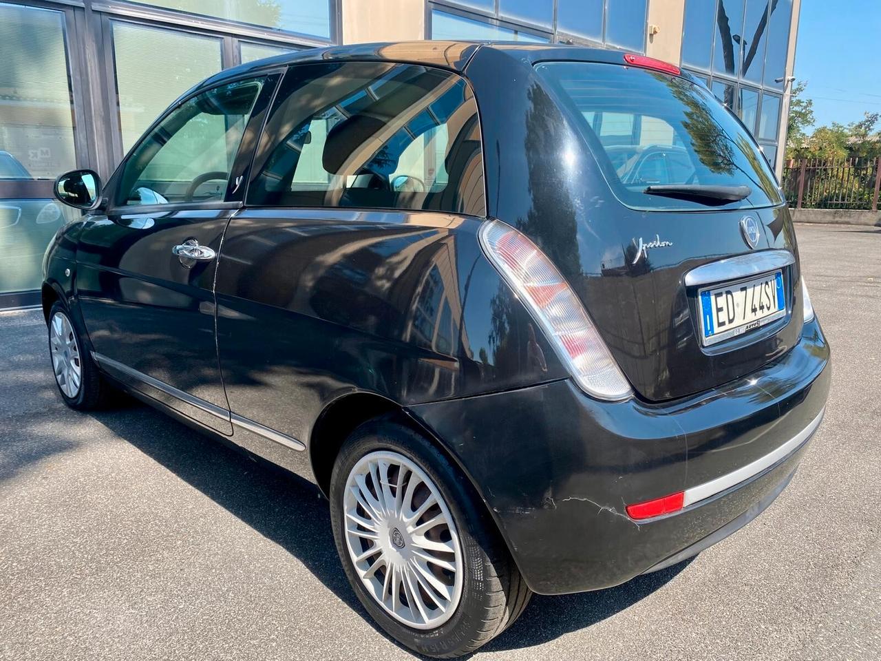 Lancia Ypsilon 1.3 MJT 75 CV Platinum GARANZIA