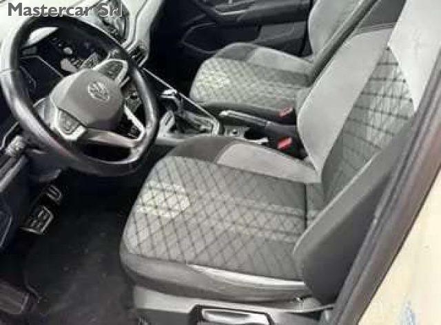 VOLKSWAGEN Taigo Taigo 1.0 tsi R-Line 110cv dsg- Tetto - GL994KE
