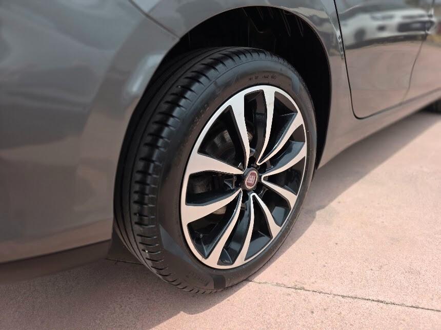 Fiat Tipo 1.6 Mjt S&S SW Lounge