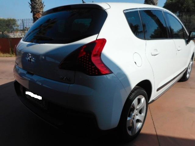 Peugeot 3008 1.6 HDi 115CV Allure AUTOMATIK