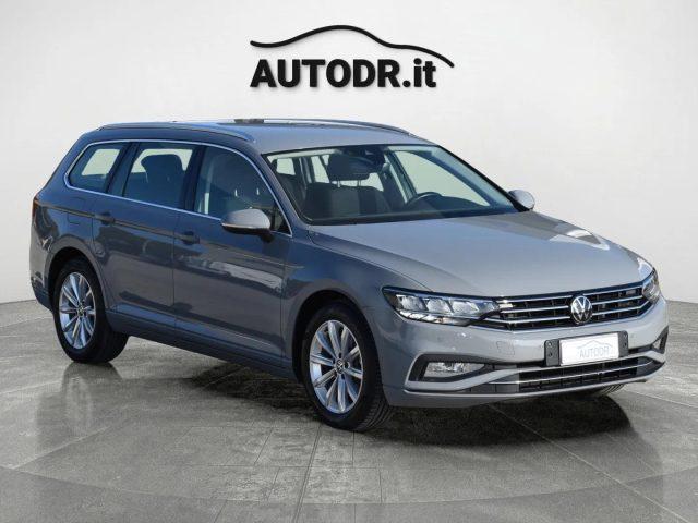 VOLKSWAGEN Passat Variant 2.0 TDI EVO DSG Business Fari LED, Navi, Ambient