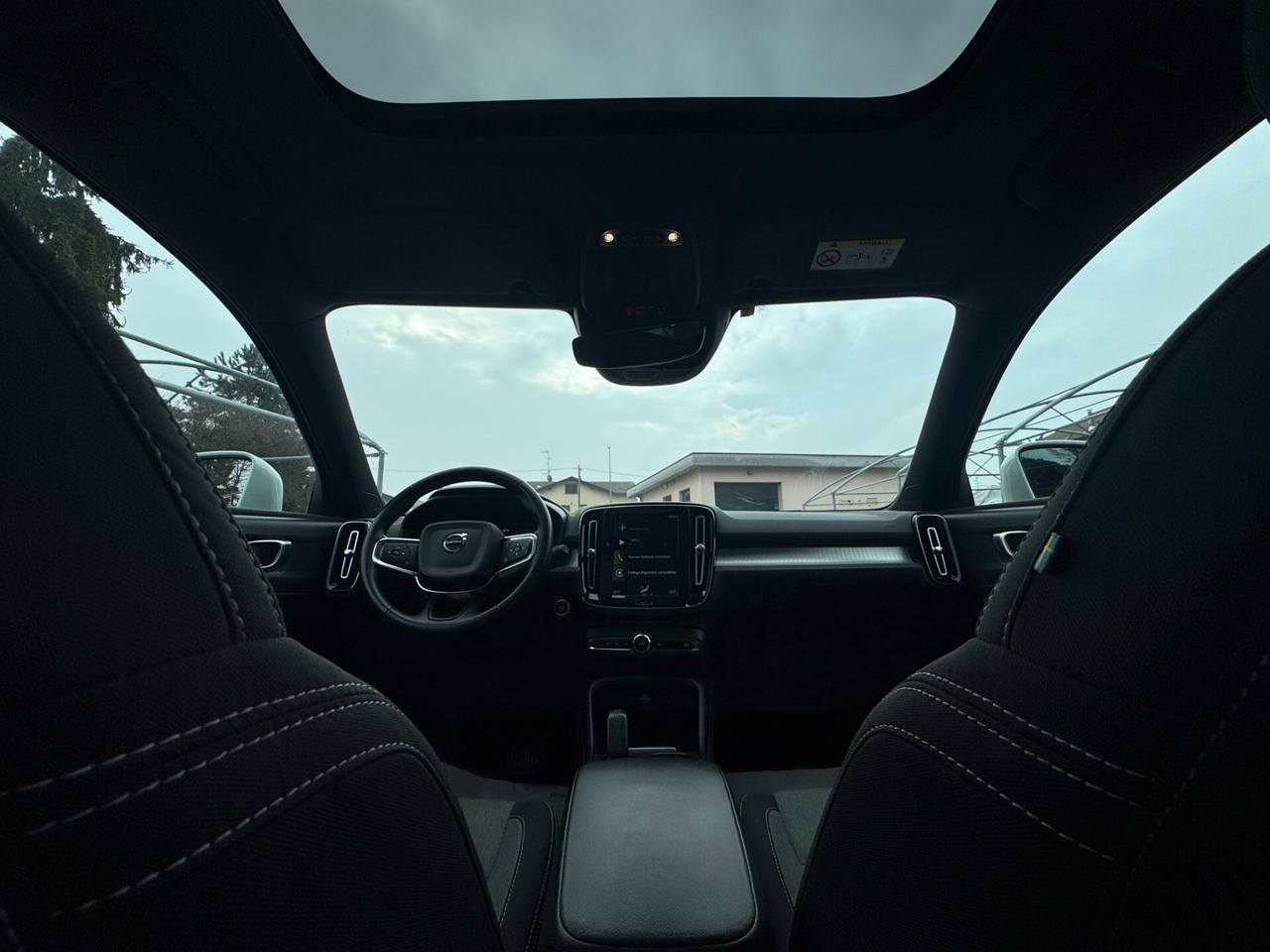 Volvo XC40 T2 Geartronic Momentum Pro