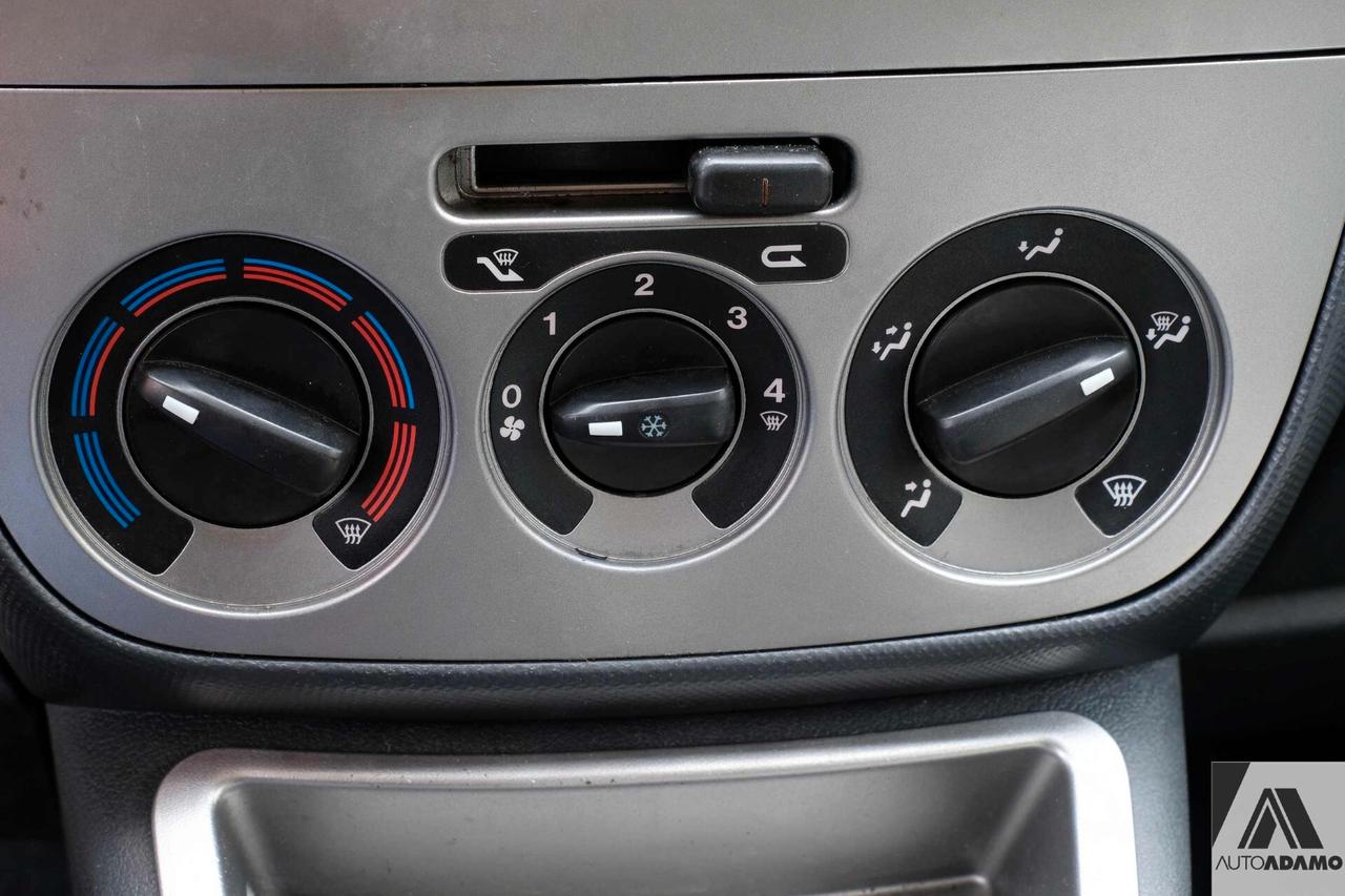 Fiat Qubo 1.3 MJT 75 CV Trekking