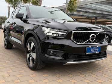 Volvo XC40 D3 AWD Geartronic Momentum MY21