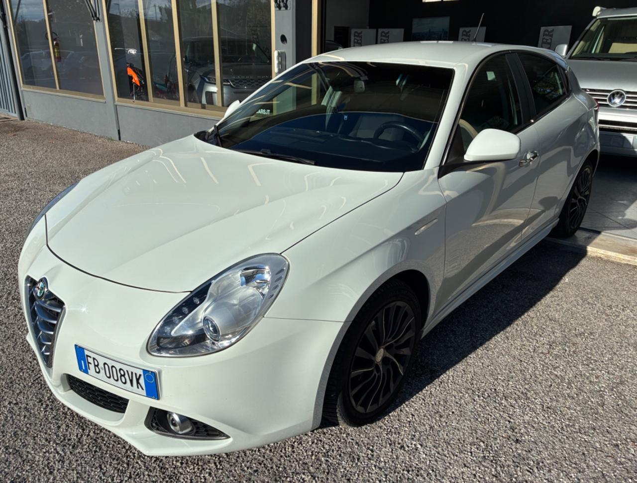 Alfa Romeo Giulietta 16 JTDm-2 105 cv Distinctive