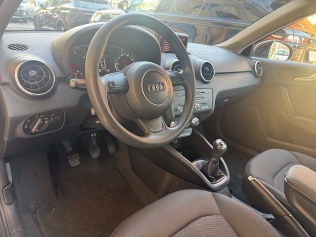 AUDI A1 1.6 TDI 105 CV Attraction