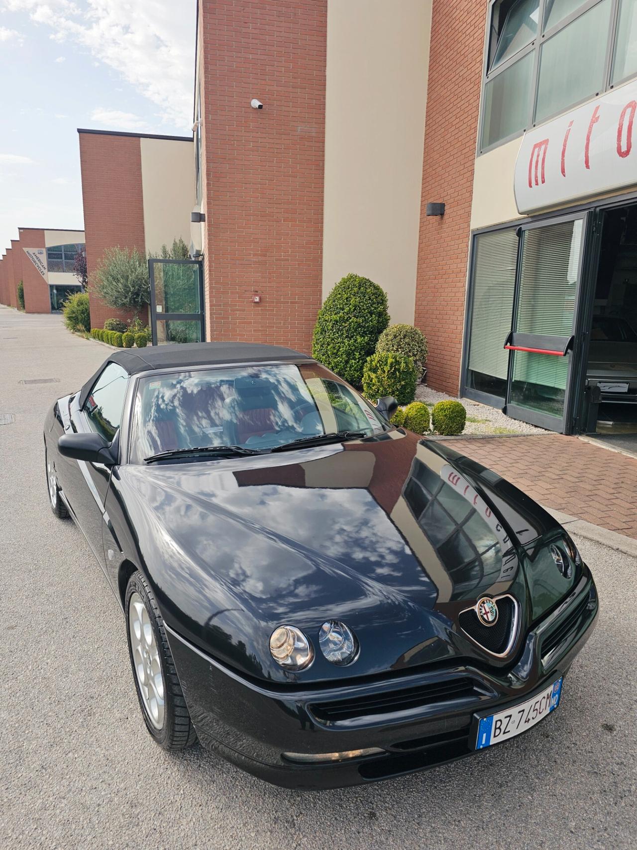 Alfa Romeo GTV Spider 2.0i limit edition Unipro 50.000 km