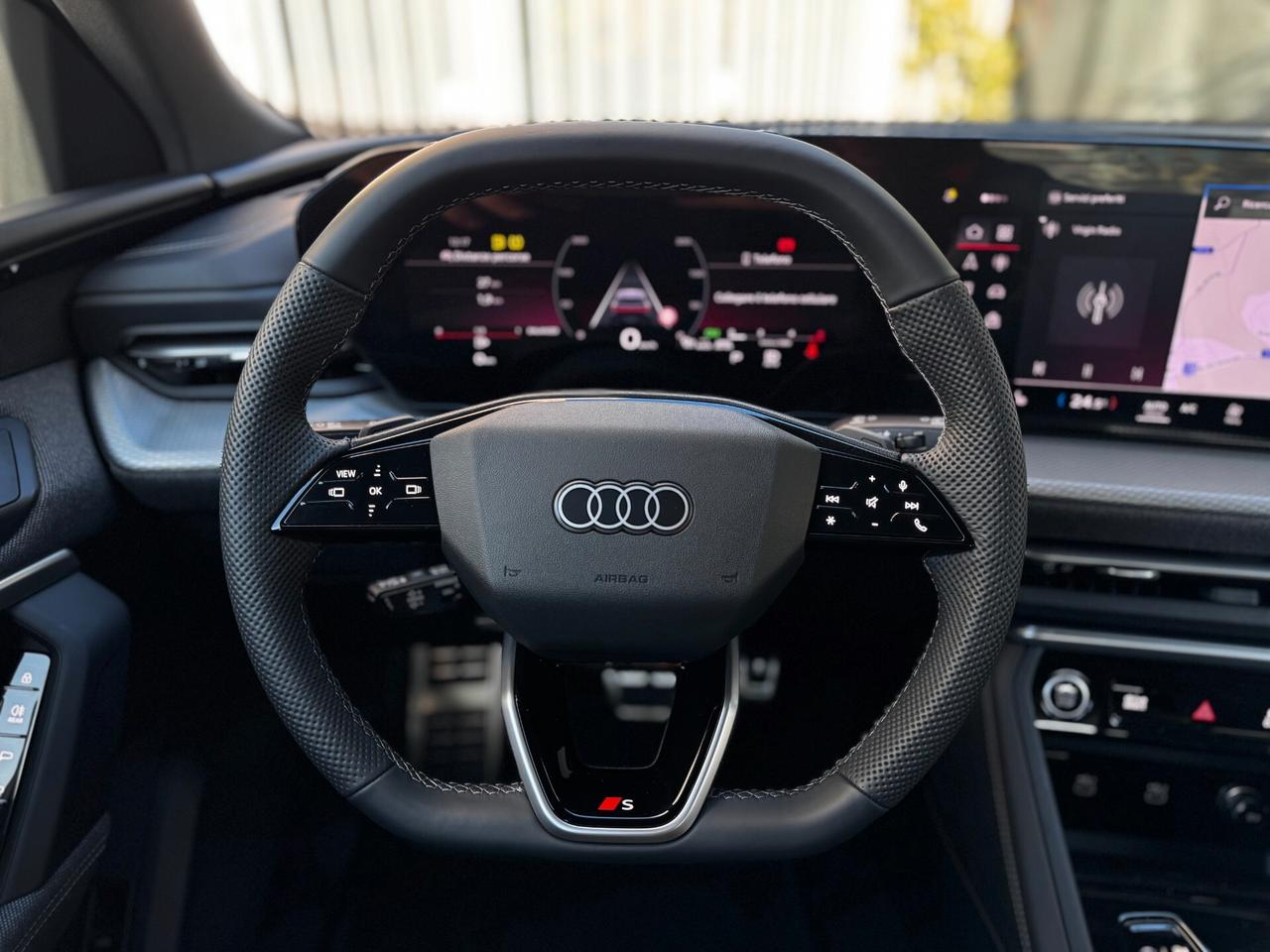 Audi Q5 SPB TDI quattro S tronic line, Aziendale estera