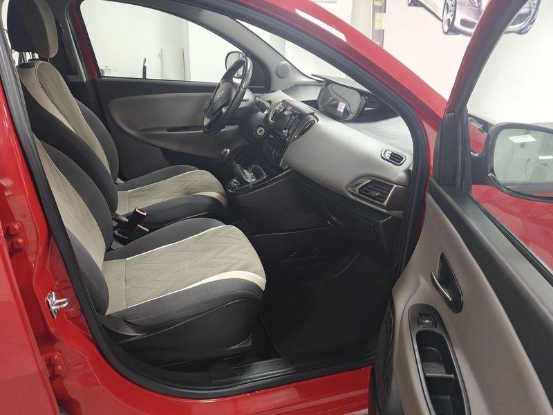 Lancia Ypsilon 1.3 Multijet 95cv Start&Stop Gold