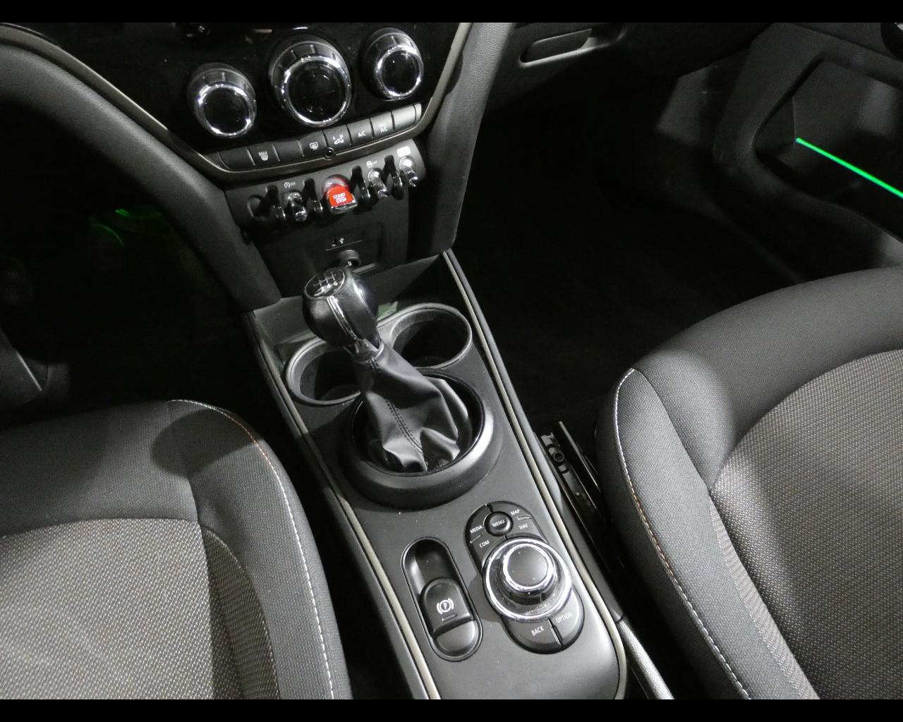 MINI Mini Countrym.(F60) - Mini 2.0 Cooper D Classic Countryman