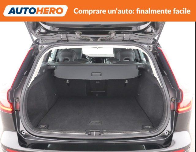 VOLVO V60 B3 Geartronic Momentum Business