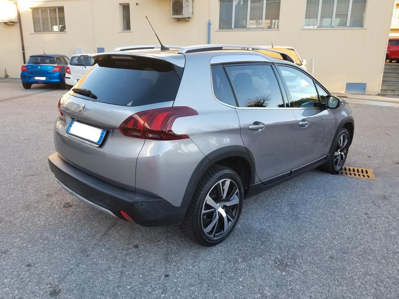 Peugeot 2008 BlueHDi 120 S&S Allure