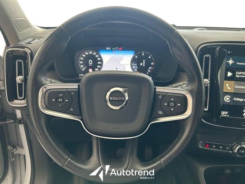 Volvo XC40 D3 150 CV AWD Automatica NAVI LED Inscription N1 Autocarro