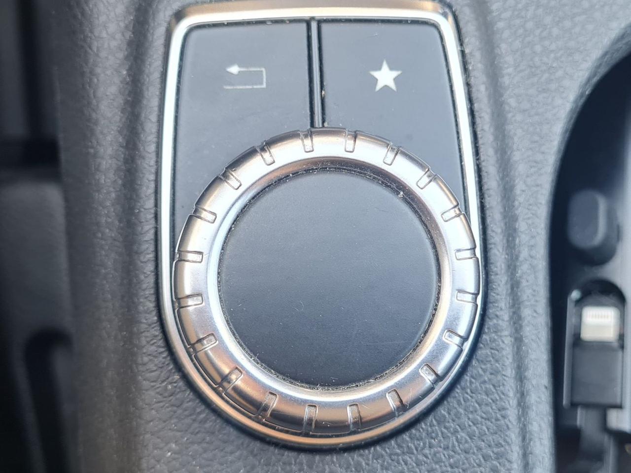 Mercedes-Benz CLA 180 D SPORT #6672