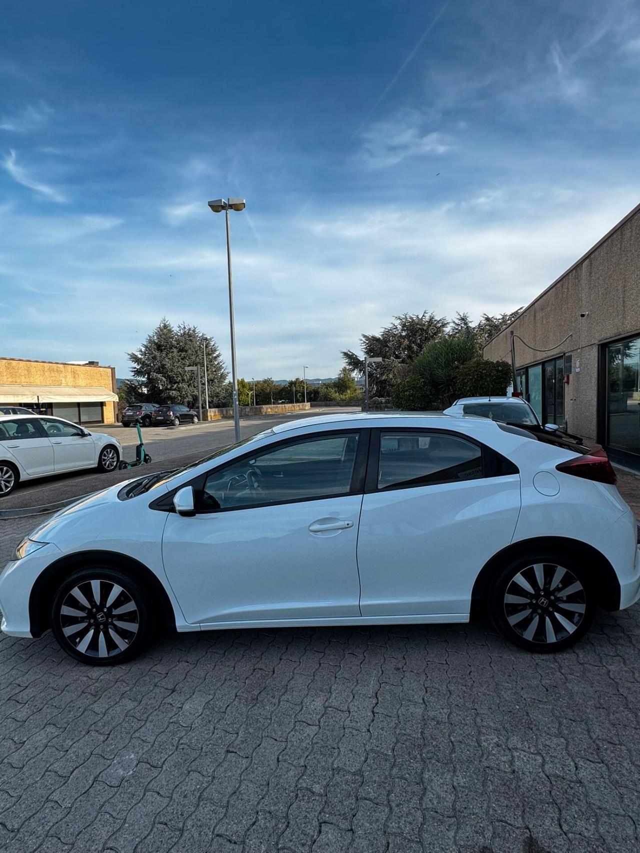 Honda Civic 1.4 i-VTEC Sport
