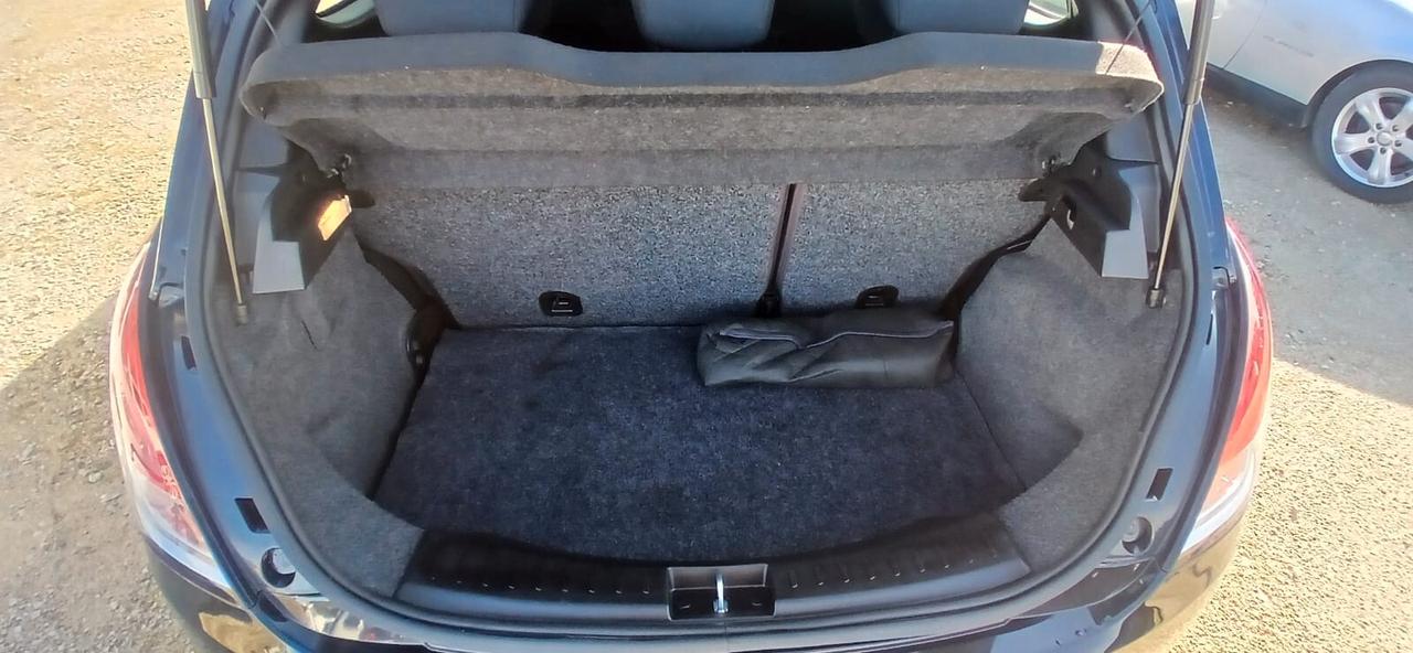 Lancia Ypsilon 1.2 69 CV GPL Gold - 2016