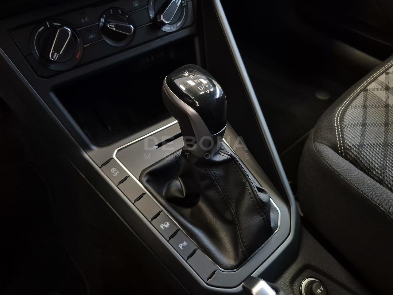 Volkswagen Polo 1.0 tsi r-line plus 115cv dsg