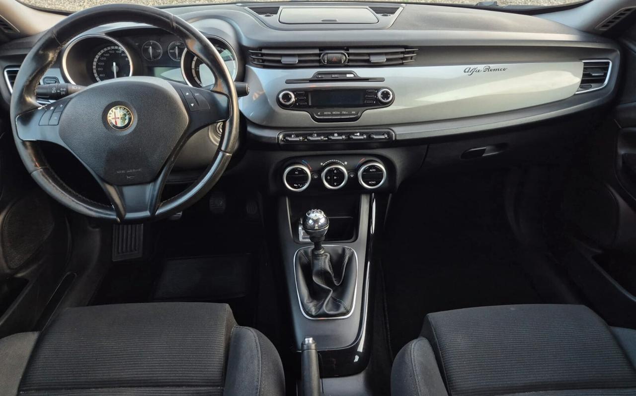 Alfa Romeo Giulietta 1.6 JTDm-2 105 CV
