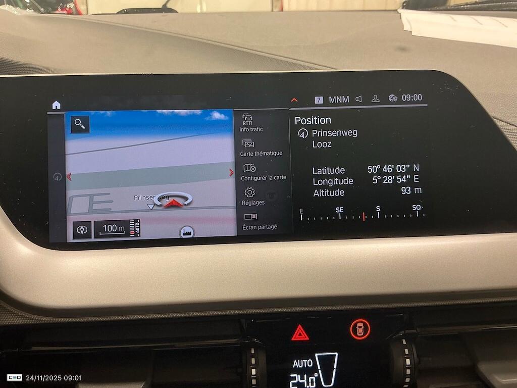 Bmw 116 116D 115CV 6M BUSINESS ADVANTAGE (FARI LED -BMW DIGITAL COCKPIT - PDC NAVI MIRROR CRUISE)