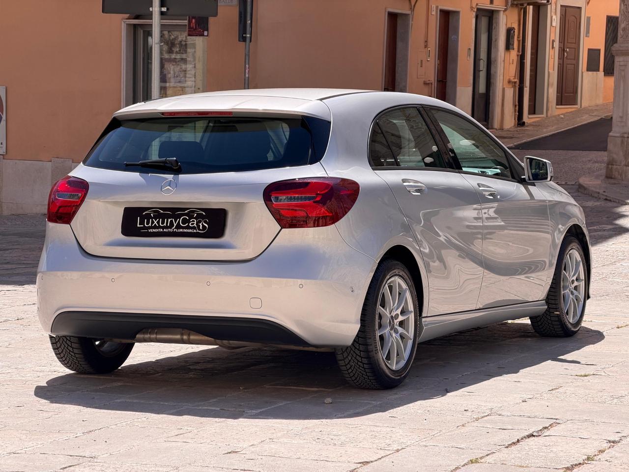 MERCEDES-BENZ A 180 D SPORT 1.5 109 CV