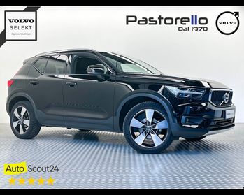 VOLVO - XC40 T3 Momentum Pro