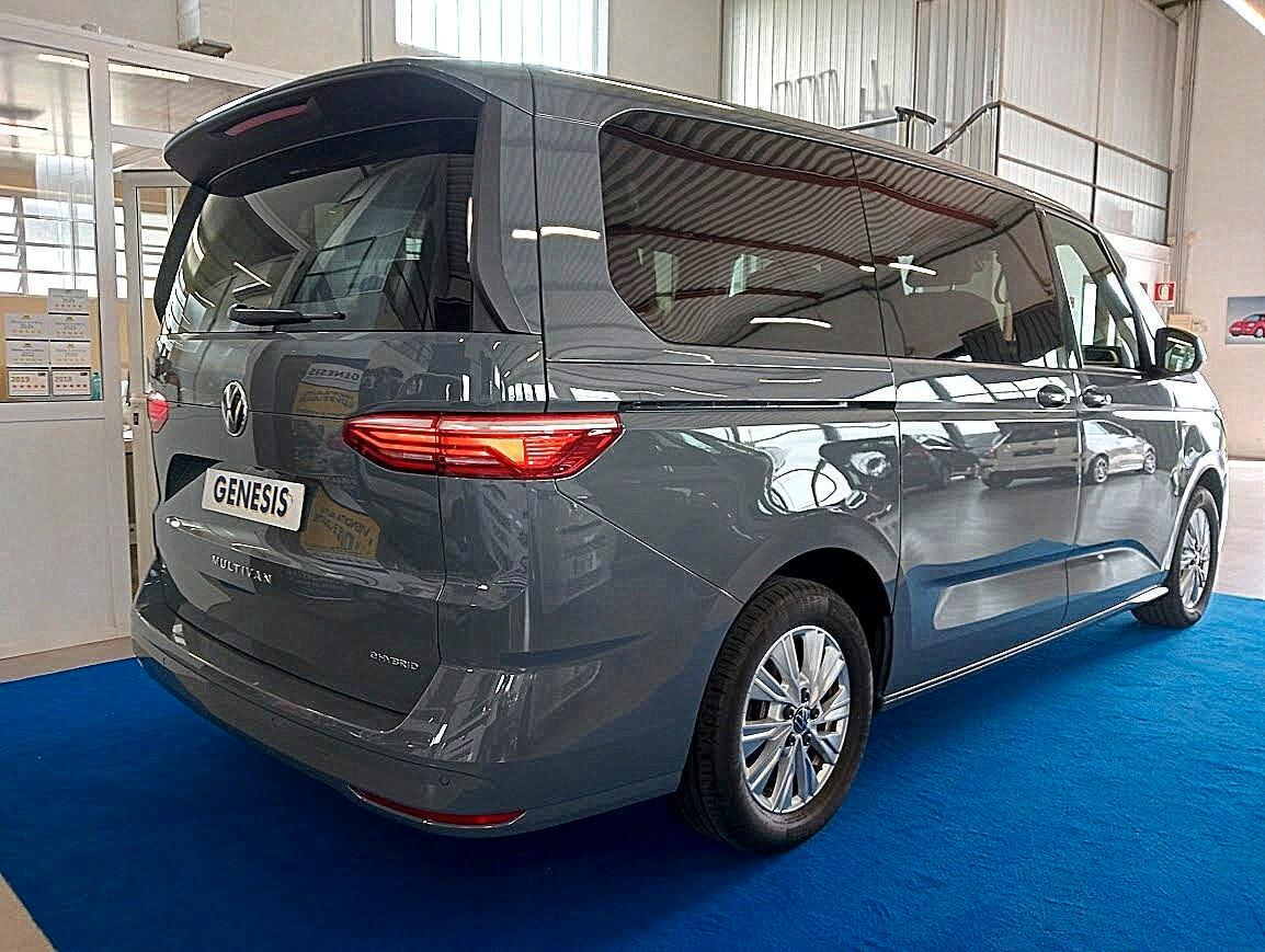 Volkswagen T7 Multivan 2.0 TDI DSG LED *VIS A VIS* CAMERA IVA INCLUSA