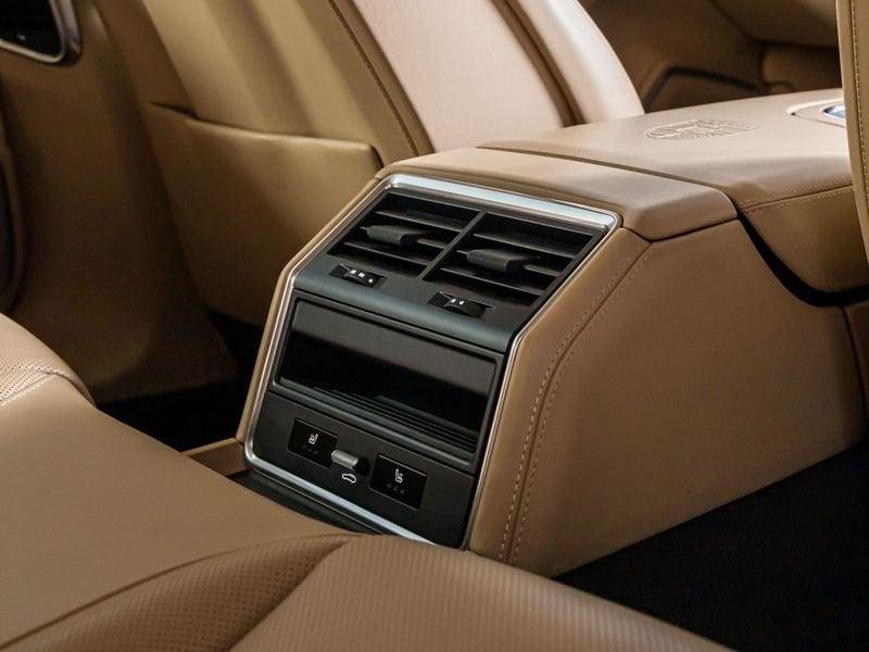 Porsche Panamera 4 E-Hybrid Platinum Edition - IVA Esposta