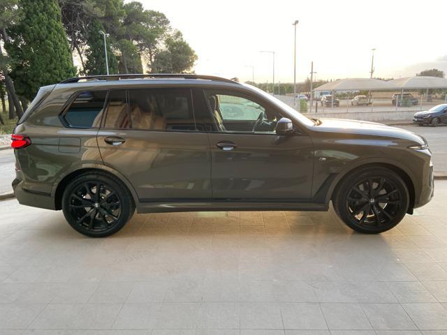 BMW X7 xDrive40d 48V Msport Pro TETTO APR/PAN