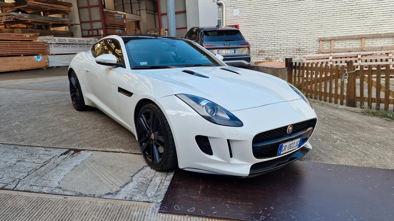 Jaguar F-Type 340 CV