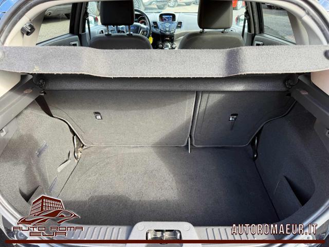 FORD Fiesta 1.5 TDCi 95CV 5p. EURO6 Titanium ST-Line NAVI! PDC