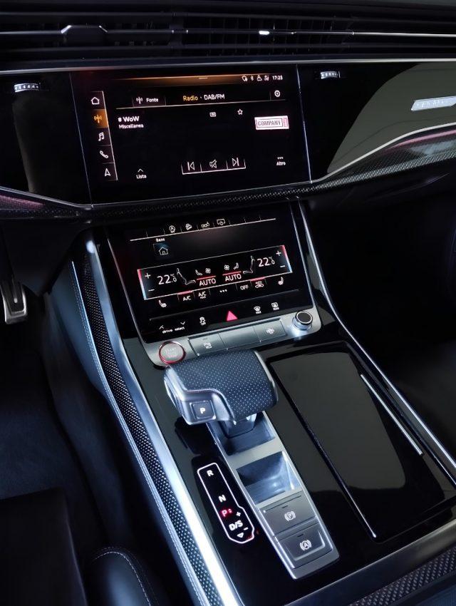 AUDI SQ8 TDI quattro tiptronic