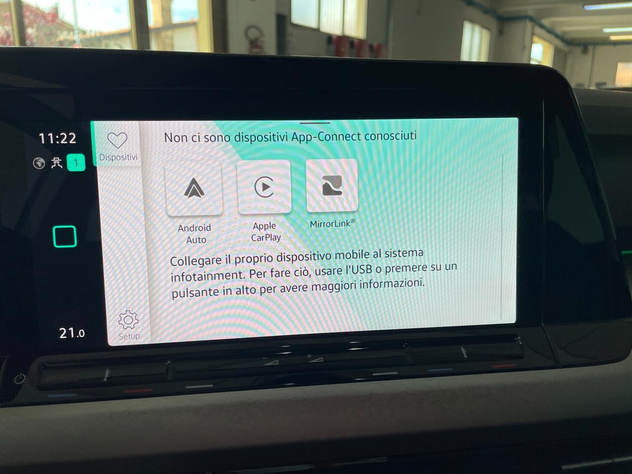 Volkswagen Golf 1.0 eTSI EVO DSG Life Cerchi17 Luci ambient