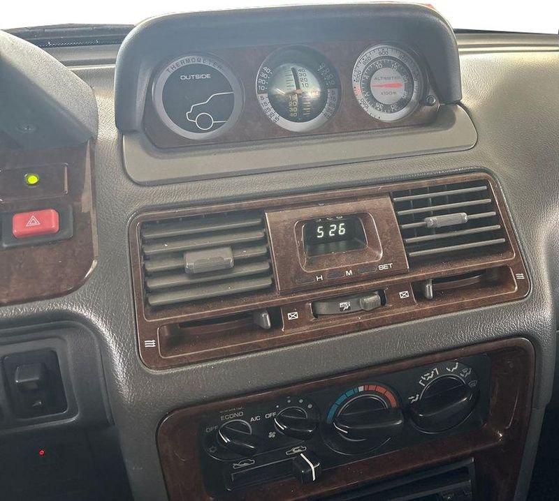 Mitsubishi Pajero 3.5