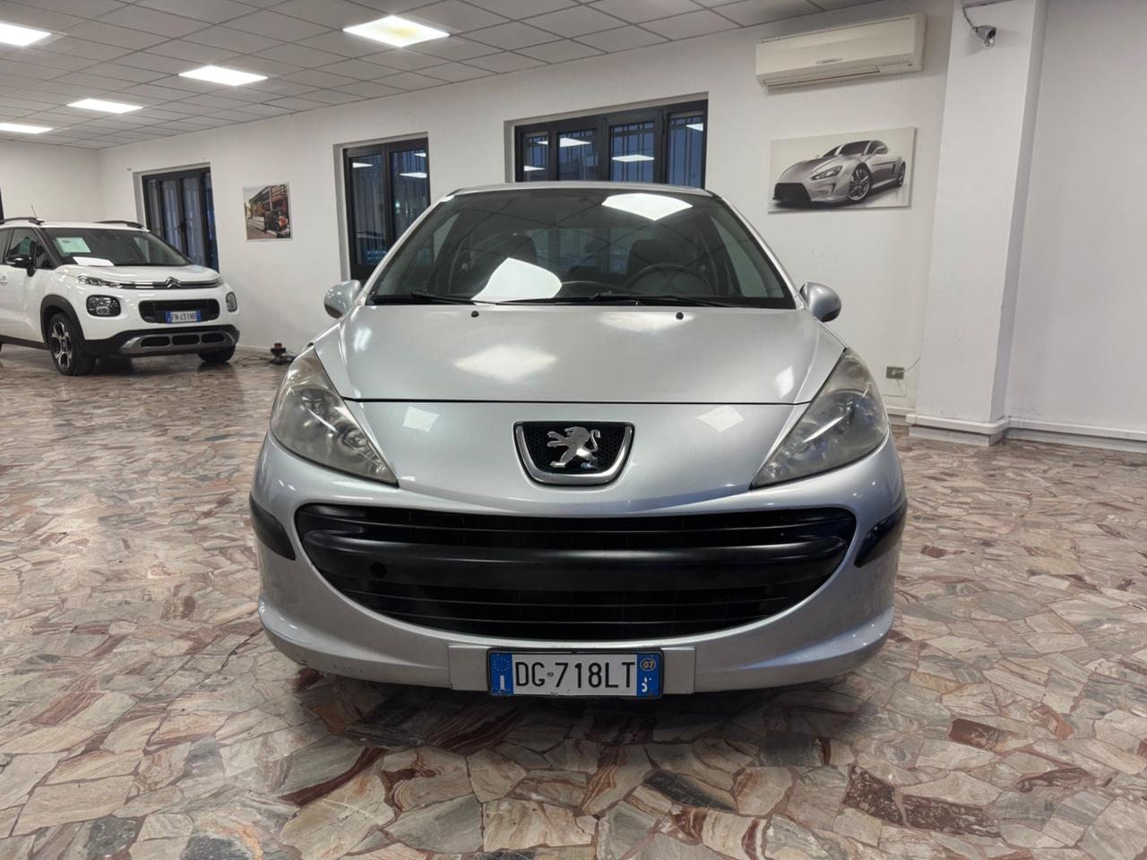 Peugeot 207 1.4 HDi 70CV 3p. X Line