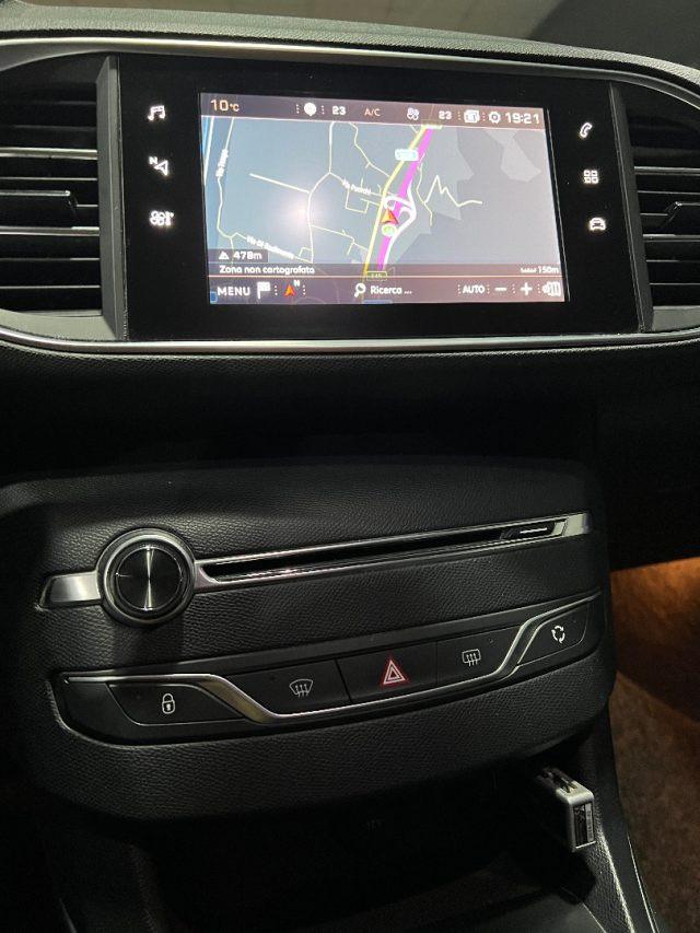 PEUGEOT 308 BlueHDi 120 S&S Allure