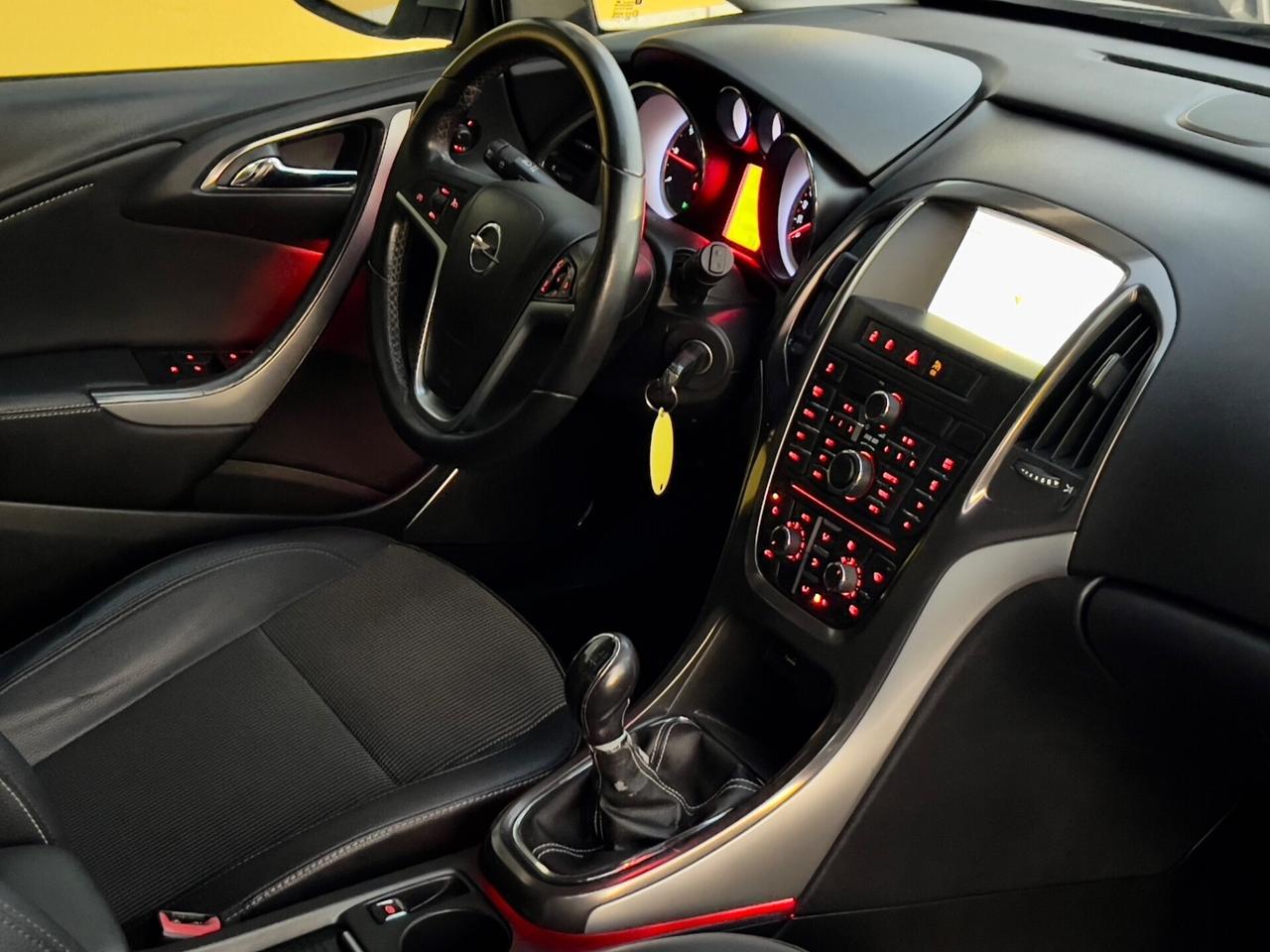 Opel Astra 1.7 CDTI 110CV Sports Tourer Cosmo